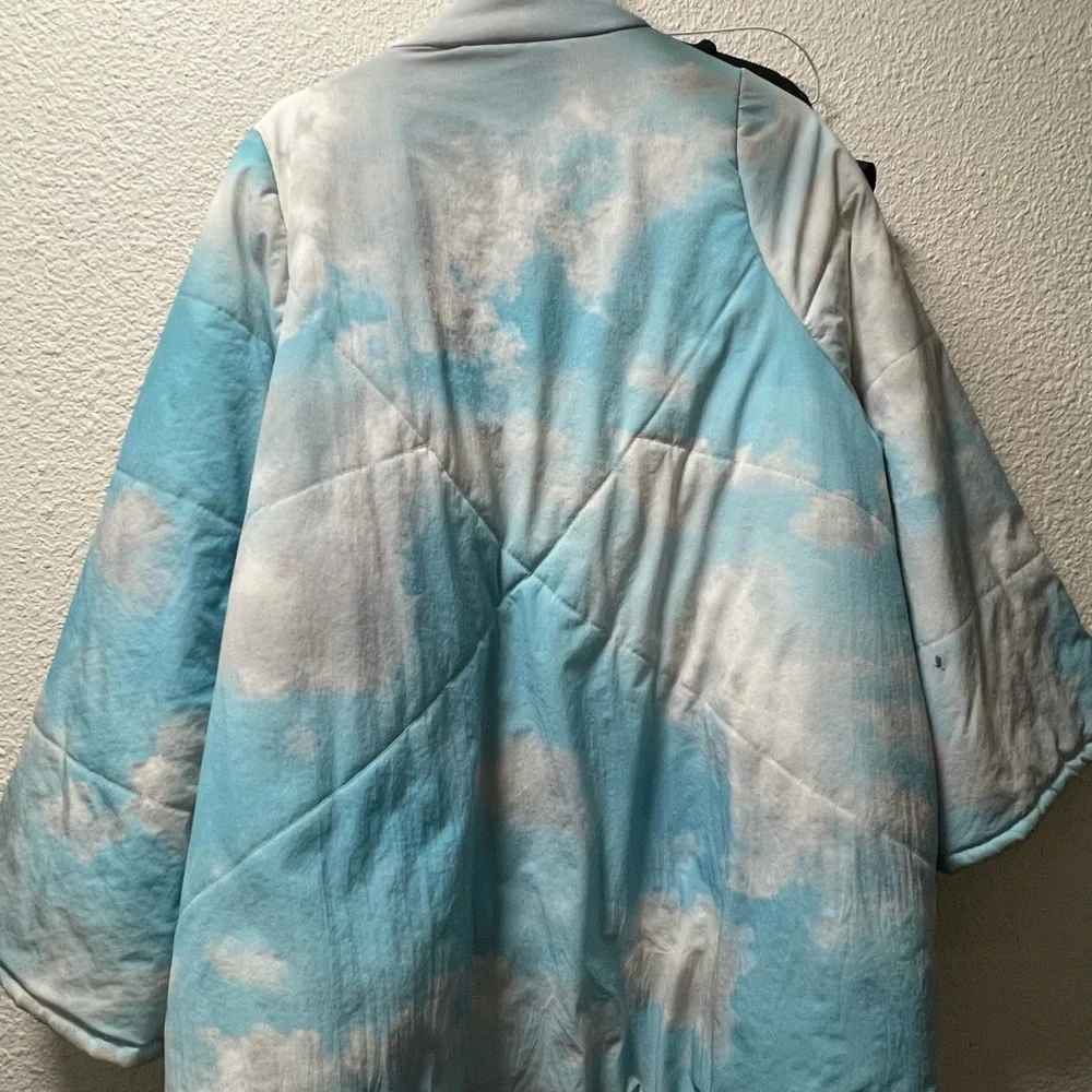 Selkie Head in the Clouds Puffer Jacket, size S - Picture 3 of 9